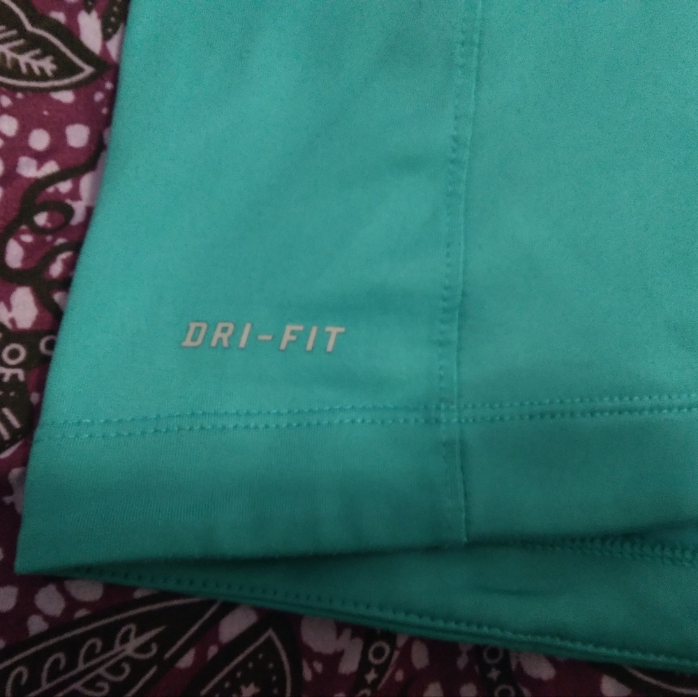 Nike Pullover - image 5